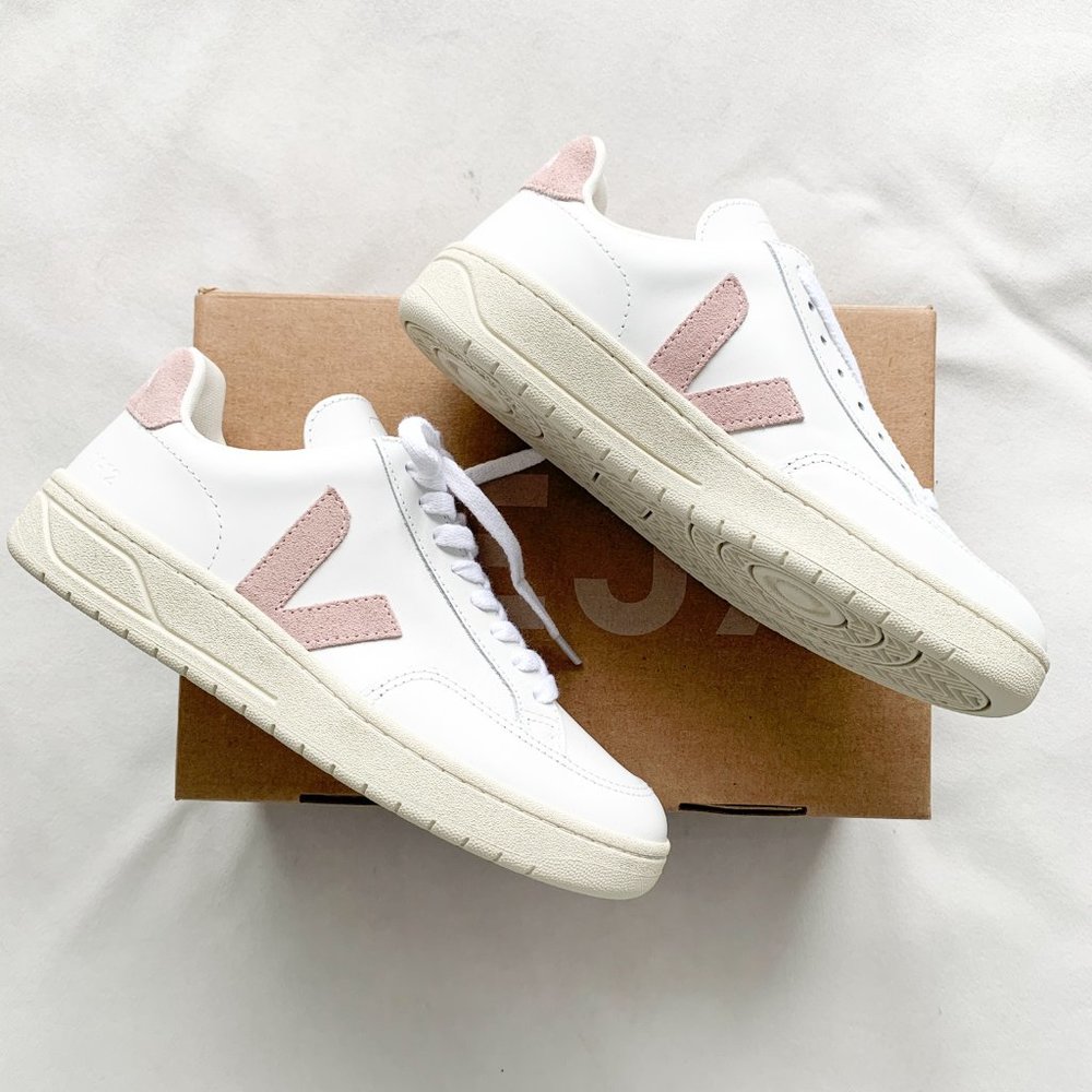VEJA V-12 Leather Sneakers Babe
